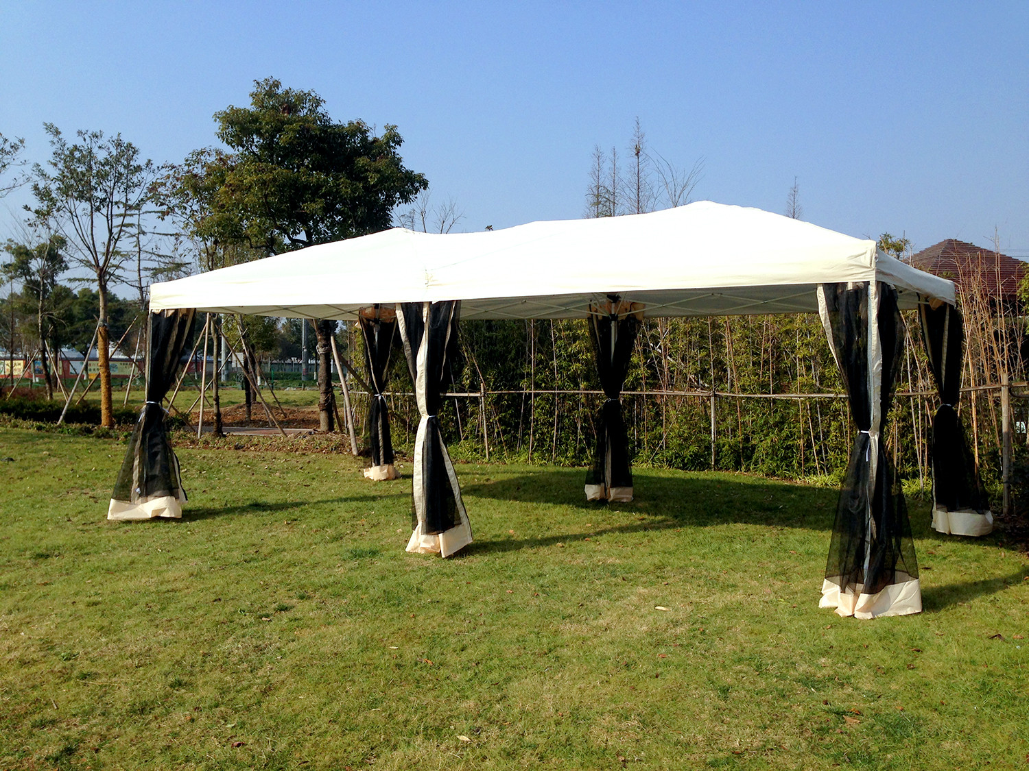 metal gazebo with screen 10x20FT